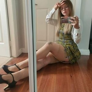 Meet your Posher, Ana